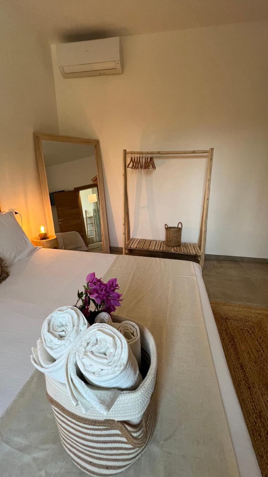 Il Mandorlo Bed and Breakfast Santa Teresa Gallura Eksteriør billede